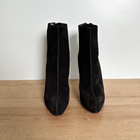 Christian Louboutin 5” heel suede boots NEAR PERFECT condition. - Picture 4 of 13